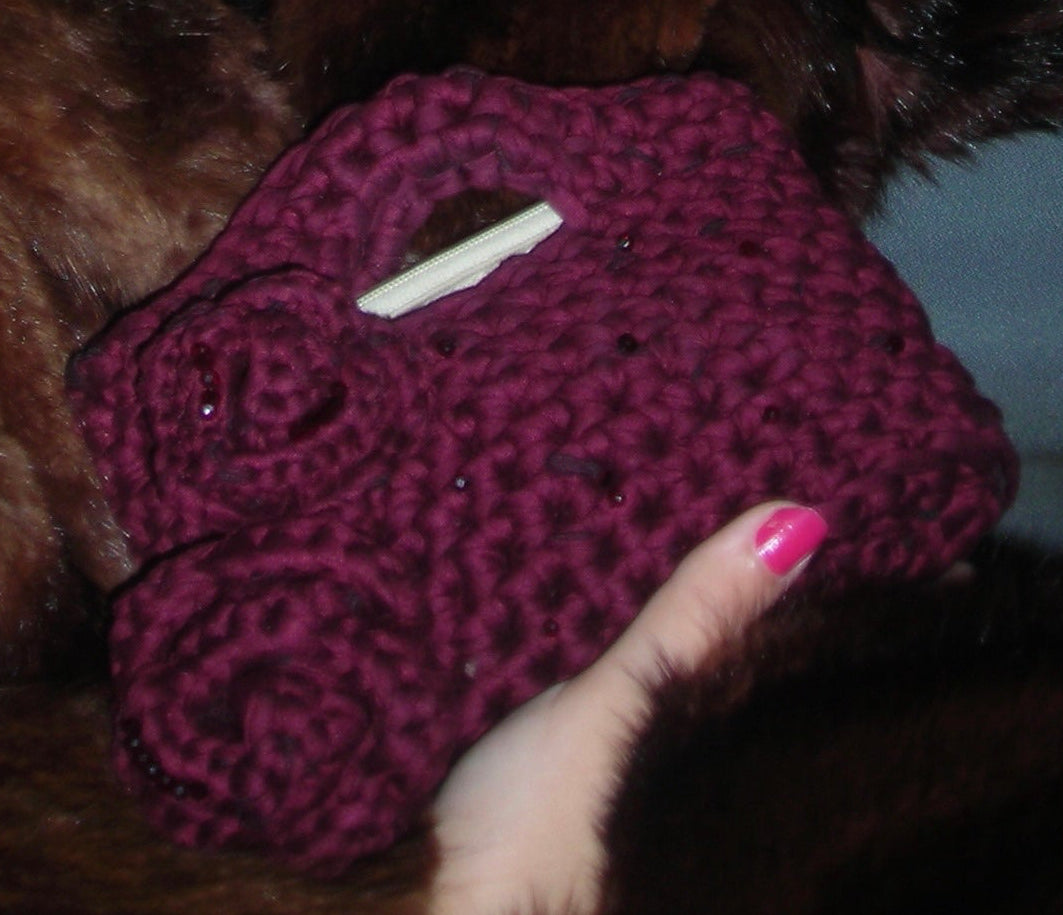 True love bag embroided